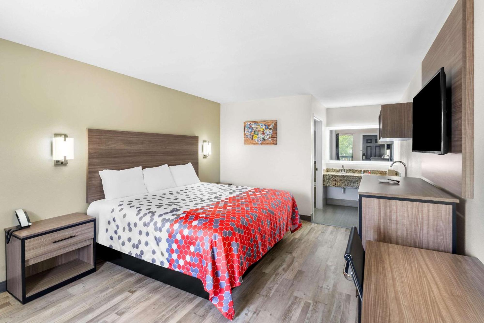 Econo Lodge Inn & Suites Ocean Springs - Biloxi Buitenkant foto