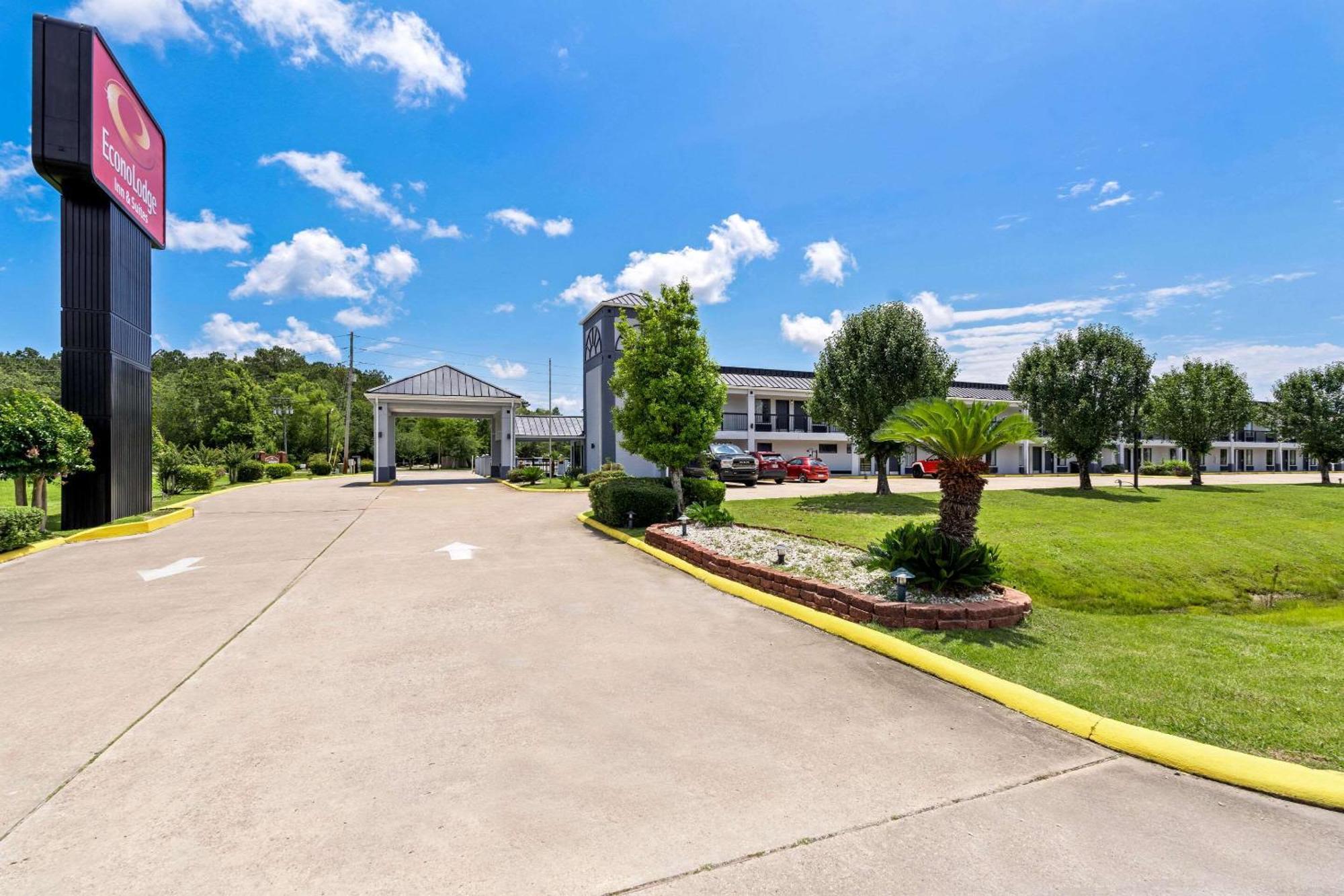Econo Lodge Inn & Suites Ocean Springs - Biloxi Buitenkant foto
