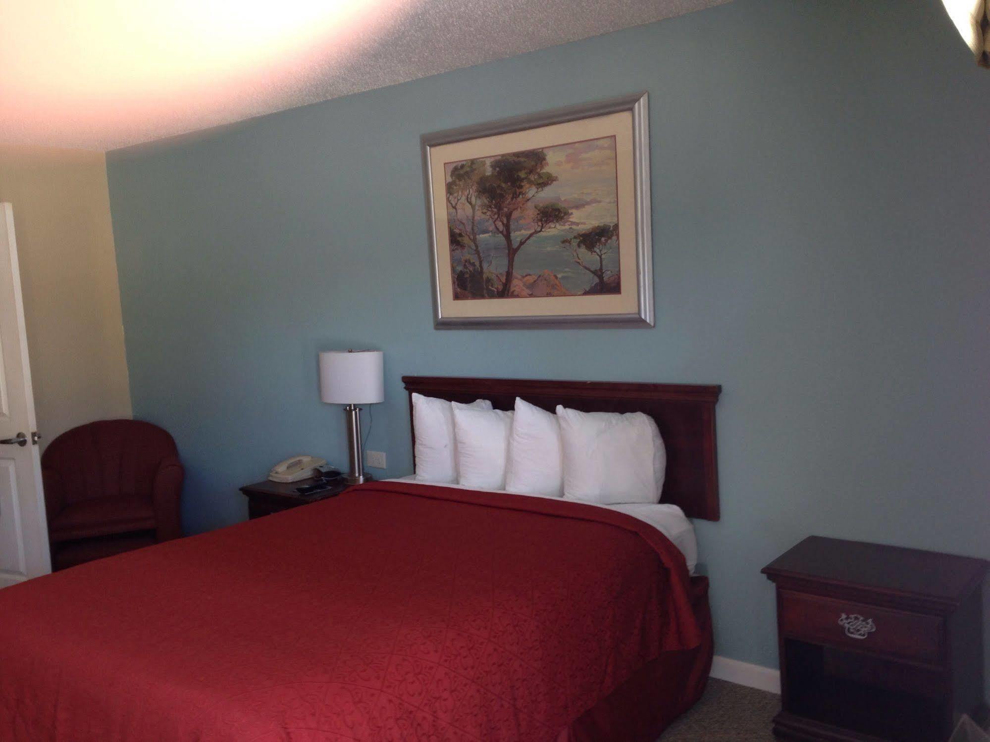 Econo Lodge Inn & Suites Ocean Springs - Biloxi Buitenkant foto